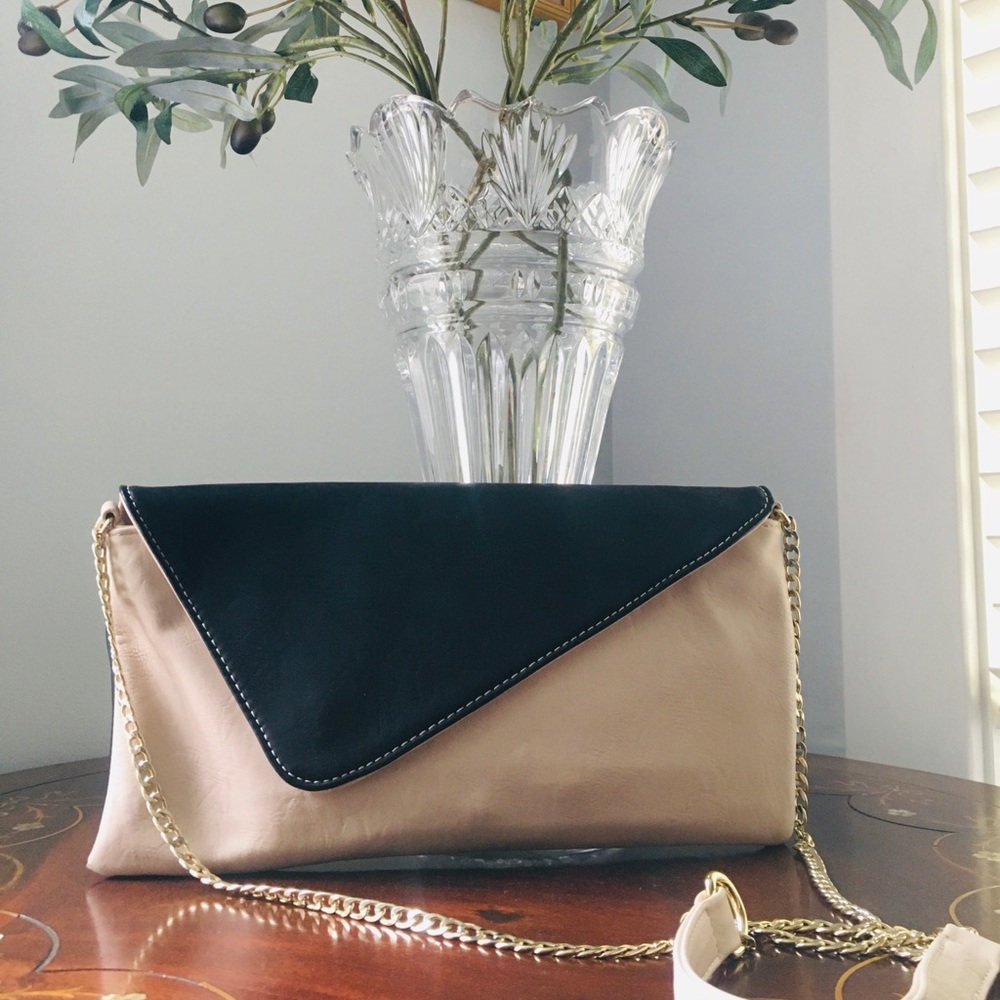 Simple Two-toned Clutch/chain bag